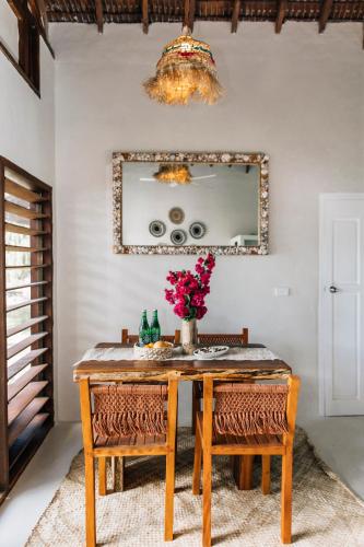 Aore Paradise - Near Santo, Vanuatu in Luganville