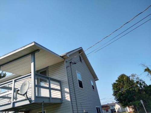 All-American Grill B&B Clarion Penn Prime in Clarion, USA