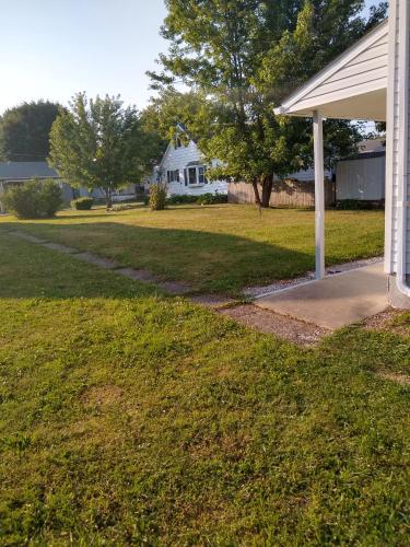 All-American Grill B&B Clarion Penn Prime in Clarion, USA