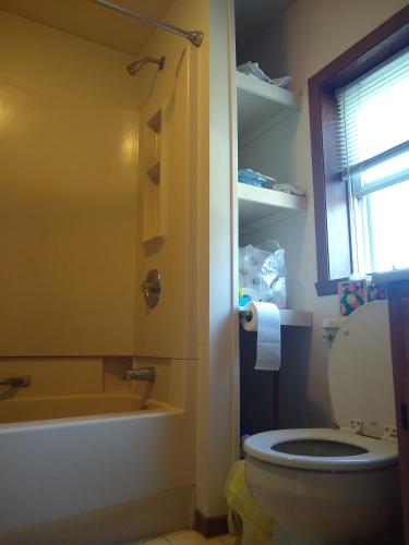 All-American Grill B&B Clarion Penn Prime