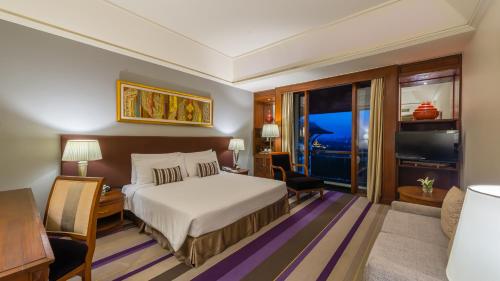 room detail thumbnail 0