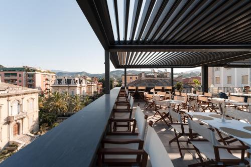 ระเบียง/ชานเรือน, โรงแรมสเตลลาเดลมาเร่ (Hotel Stella del Mare) in เชียวาริ