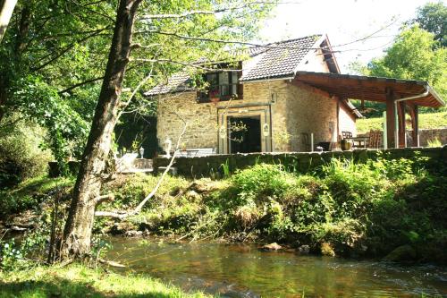 Moulin du XIIème siècle cottage Bersac-sur-Rivalier