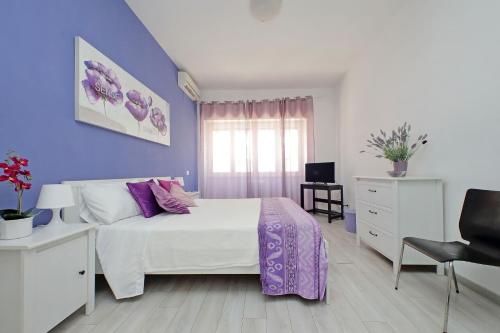 Victoria Apartment - image 6