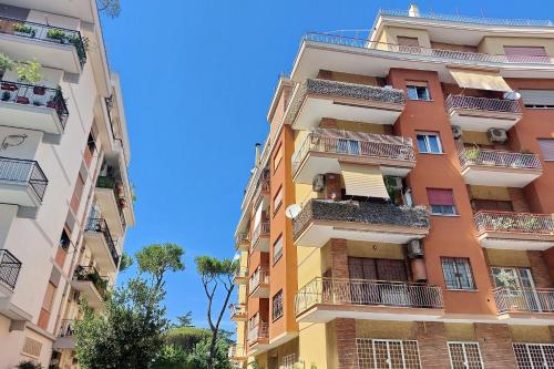 Victoria Apartment - image 11