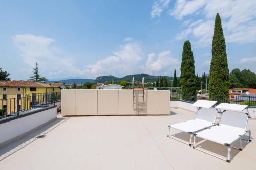 Two-Bedroom Apartment with Terrace image 10