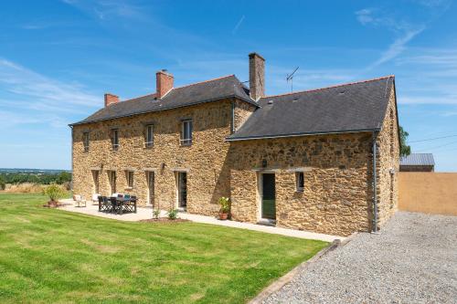 外部景觀, La Villa au Grand Chêne - Charmante maison pour 10p (La Villa au Grand Chene - Charmante maison pour 10p) in 沙蘭拉波特里