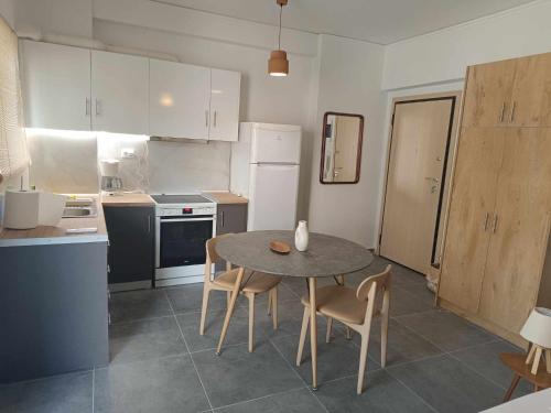 Cozy one bedroom studio in Ampelokipi, Atény