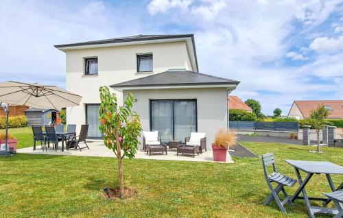 Stunning Home In Esquay-Notre-Dame gîte à louer Esquay-Notre-Dame