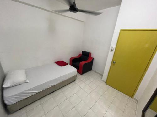 Peaceful Pines 4 ROOMS FULL AC & NETFLIX by EZYROOM MELAKA