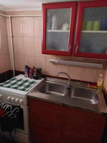 Royal Court Apartman - HU registered IntStud Apartman