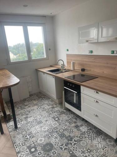 Hennebont côté gare (Hennebont cote gare) in Hennebont