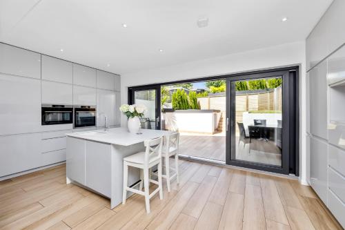 Kitchen, Brighton Seaside Retreat in Woodingdean