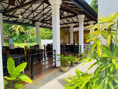 Premium Cottages B&B in Kurunegala