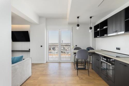 Celine: Apartments in the center 3