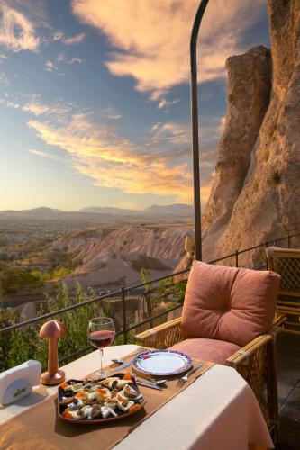 Cappadocia Fairy Chimneys Selfie Cave Hotel - 편의 시설/서비스