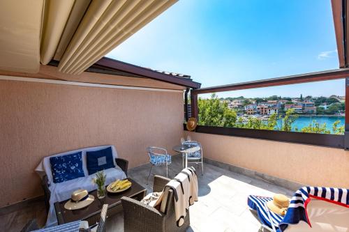 Apartment with Sea View