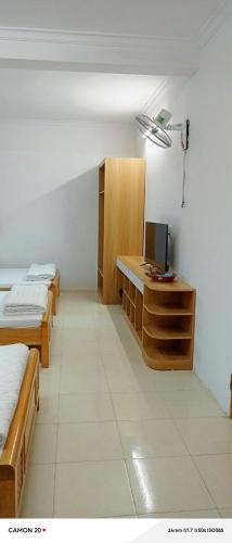 Deluxe Family Room image 6