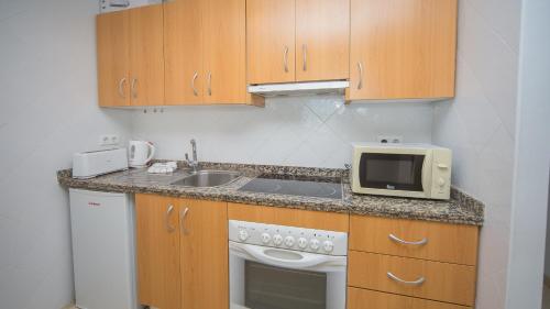 Apartment with Sea View image 7