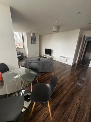 322 Large Modern 2-bedroom kingsize apartment city centre, Birmingham (photo 8)