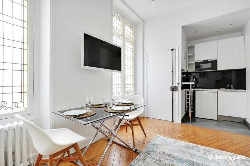 Charming studio - 3 rooms - Le Marais Paris