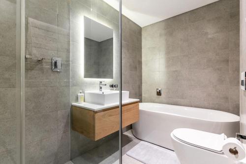 The Glengariff 706 - image 9