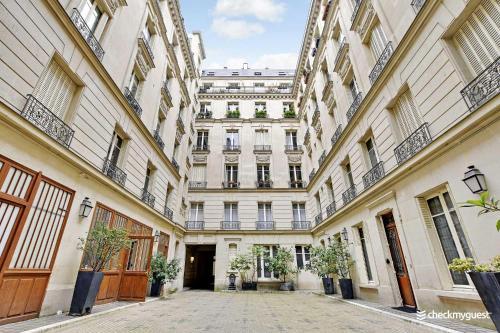 Peaceful Studio - 3 Rooms - Le Marais - image 2