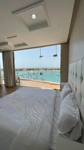 فيلا هابي بيتش شاطى رملي وخاص in Durrat Al-Arus