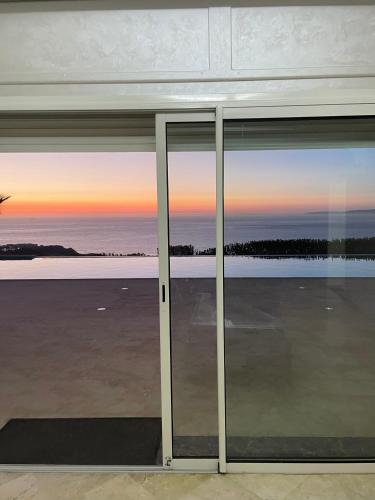 Infinity pool villa Infinity pool villa