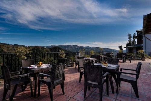 Pet-Friendly mountain view 2 bedroom cottage C1 in Ladfora Talla