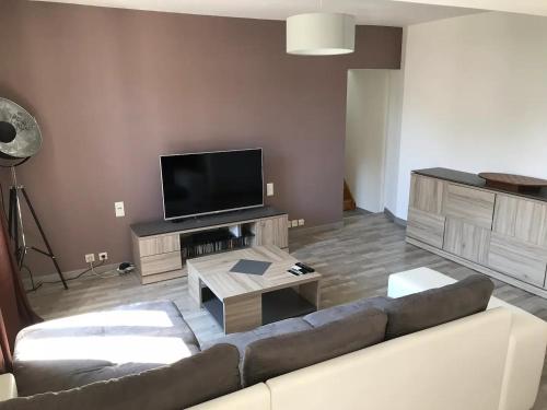 Shared lounge/TV area, La Grande Carelle in Fagnieres