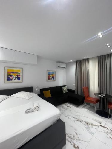 Midnight Apartments, Tirana (photo 5)
