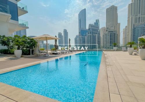 Luxurious 2BR-Stella Maris Dubai Marina by Rich Stay 3207, Dubai (photo 6)