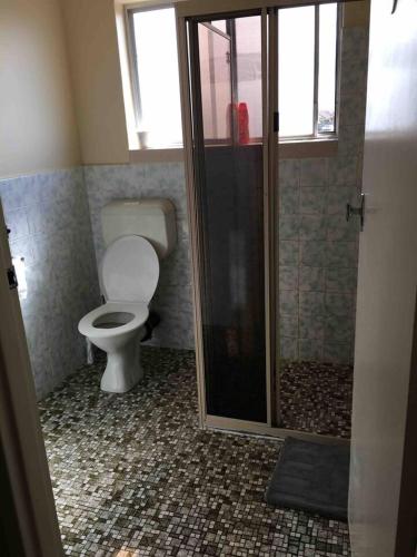 Zuhanyzó, Beach side holiday apartment in West Lakes