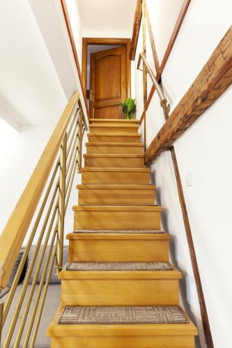 Prenoćište Omega Luxury (Prenociste Omega Luxury) in Ljubićki kej