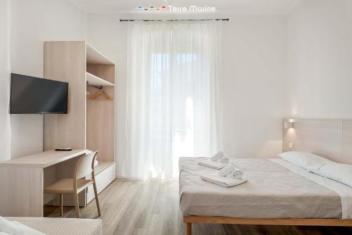 Civico76 - interno1, TerreMarine