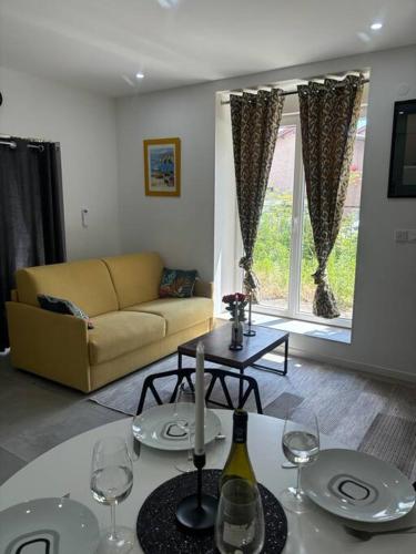 Mozart Cosy Love room in Chasse-sur-Rhone