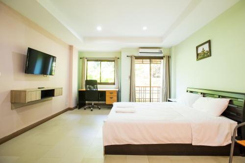 Banlanna Hotel Lampang - Tap to explore photos