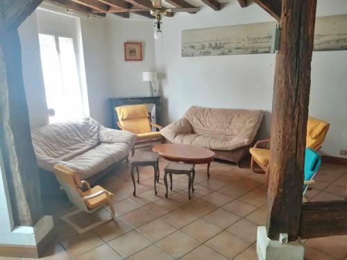 Grande maison de vacances in Ivoilemarrona