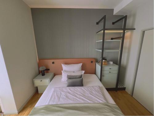 1 double bed