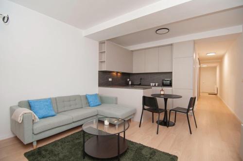 Beautiful apartment in the city center, Bratislava (photo 2)