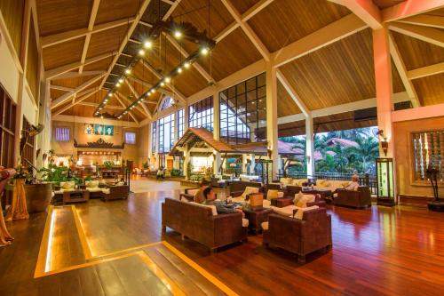 Lobby, Angkor Palace Resort & Spa in Kruos