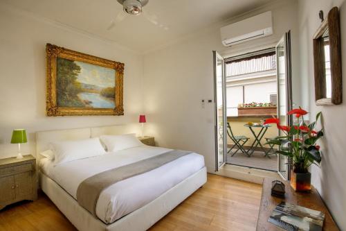 The right place 4U Mario de Fiori Apartment, Рим (фото 3)
