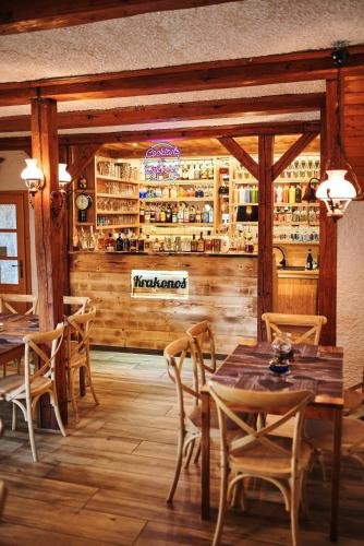 Pension & Restaurant Krakonoš, Harrachov (fotografie 2)