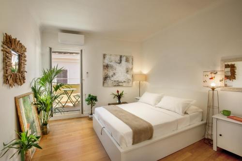 The right place 4U Mario de Fiori Apartment, Roma