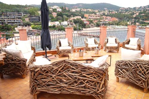 Villa de prestige en bord de mer dans la baie de Cannes