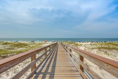 Escape to Sea-Ality Gulf Shores Beach Condo! secondary