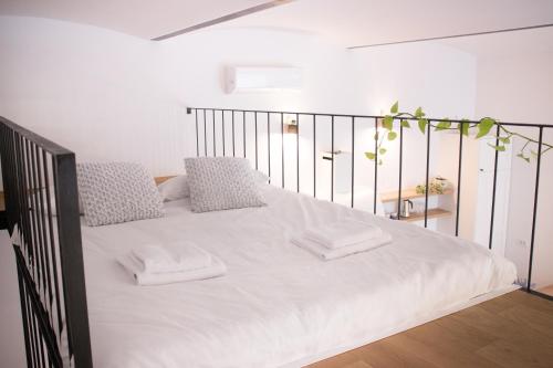 Crystal City Apartment SELF-CHECK-IN