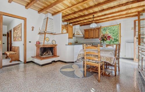 2 Bedroom Awesome Home In Ne