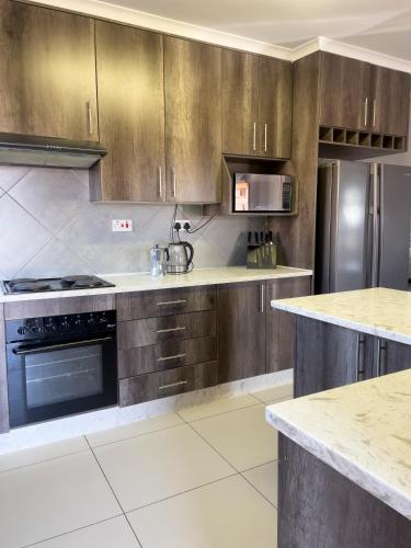 Kitchen, Grey Net in Palapye